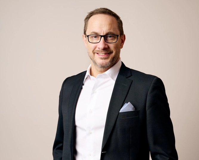 Porträtt på Daniel Ellisson